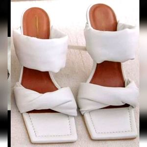 VETASTE Women's Heels Sandals Square Open Toe Wide Double Straps Leather